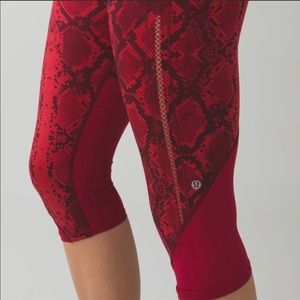 Lulu lemon Capri pants